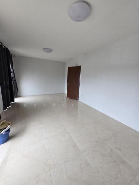 A detached house near the Tao Poon MRT and Bang Son MRT Station, Bangkok, กรุงเทพ-นนทบุรี, Bang Sue, Bangkok, 3 Bedrooms, 300 sqm, Single Detached House For Rent, by กฤติกา แสงประเสริฐ, 500517492 - DDproperty.com