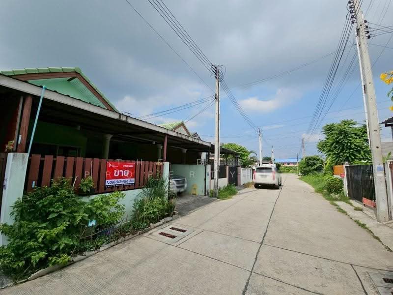 บ้านเดี่ยวพานทอง ชลบุรี, Chon Buri (Pattaya), Nong Tamlung, Phan Thong, Chon Buri (Pattaya), 2 Bedrooms, 100 sqm, Townhouse For Sale, by The Best Property ส้ม, 500517505 - DDproperty.com
