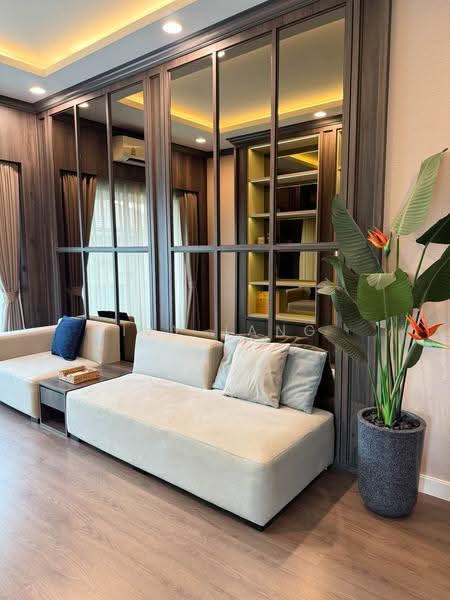 Setthasiri-Krungthep Kreetha 2, Bangkok, Krungthep Kreetha Road, Hua Mak, Bang Kapi, Bangkok, 4 Bedrooms, 273 sqm, Single Detached House For Rent, by Ivy Jang, 500517509 - DDproperty.com