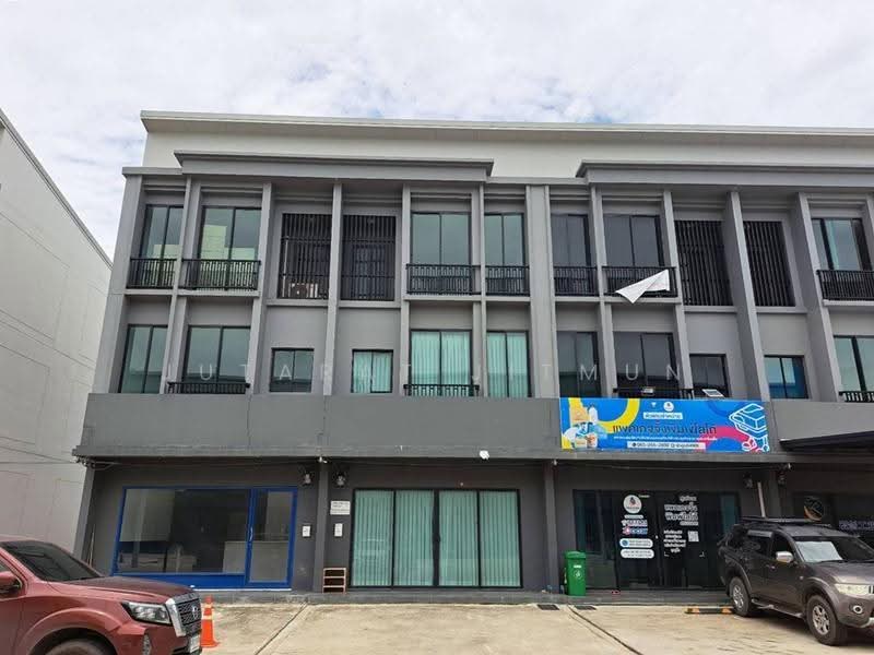 Siri Avenue Bangna : สิริ อเวนิว บางนา, สมุทรปราการ, 624 ถ.รัตนราช, บางบ่อ, สมุทรปราการ, 225 ตร.ม., ทาวน์เฮ้าส์ ให้เช่า, โดย Jutarat Jitmun, 500517528 - DDproperty.com