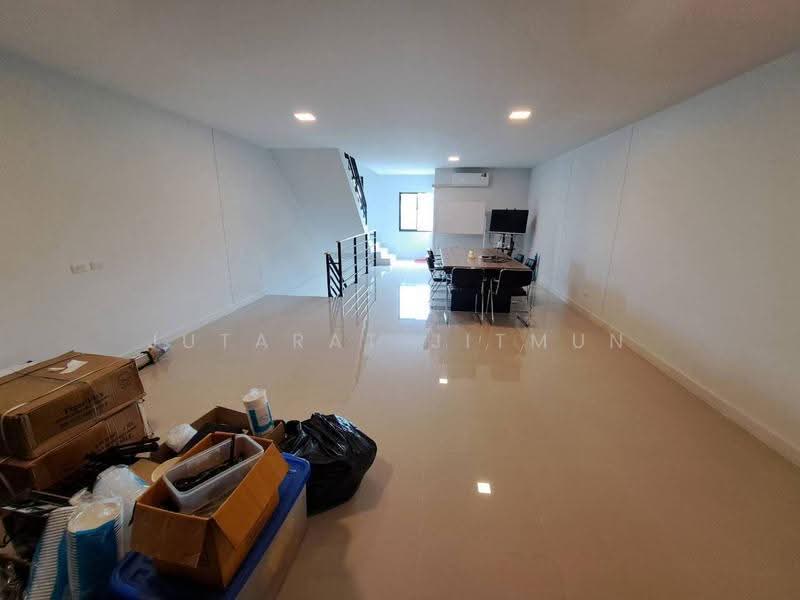 Siri Avenue Bangna, Samut Prakan, 624 Rattanarat Road, Bang Bo, Samut Prakan, 3 Bedrooms, 225 sqm, Townhouse For Rent, by Jutarat Jitmun, 500517528 - DDproperty.com