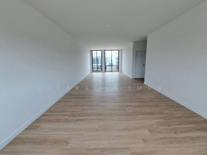 Siri Avenue Bangna, Samut Prakan, 624 Rattanarat Road, Bang Bo, Samut Prakan, 3 Bedrooms, 225 sqm, Townhouse For Rent, by Jutarat Jitmun, 500517528 - DDproperty.com