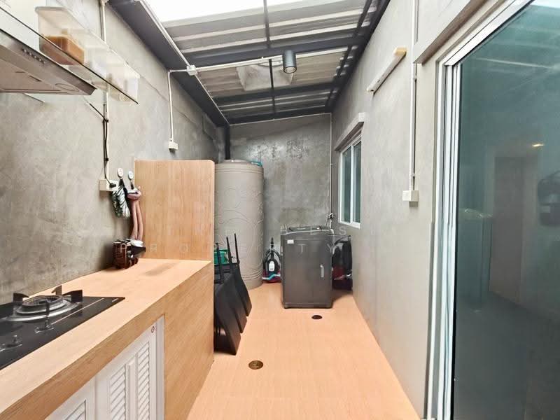 The Connect Teparak-MuangMai, Samut Prakan, Thepharak Road, Bang Phriang, Bang Bo, Samut Prakan, 3 Bedrooms, 100 sqm, Townhouse For Sale, by The Best Property แต, 500517546 - DDproperty.com