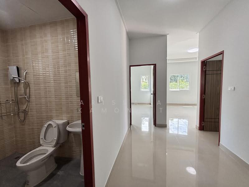 Brand-new home in the Pong–Takhian Tia area, Chon Buri (Pattaya), Ta Khian Tia, Bang Lamung (Pattaya), Chon Buri (Pattaya), 3 Bedrooms, 196 sqm, Single Detached House For Sale, by Arissara Kamonrit, 500517550 - DDproperty.com