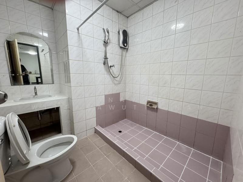 Commonwealth Pinklao, Bangkok, 159 Charansanitwong Road, Bang Bamru, Bang Phlat, Bangkok, 2 Bedrooms, 71 sqm, Condo For Sale, by Thanawan wittayawuttianan, 500517552 - DDproperty.com