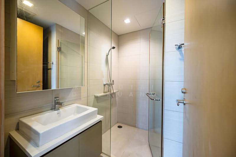 Siri At Sukhumvit, Bangkok, 902 Sukhumvit Road, Phra Kanong, Khlong Toei, Bangkok, 2 Bedrooms, 69 sqm, Condo For Rent, by Kanrutai Dawruang, 500517553 - DDproperty.com