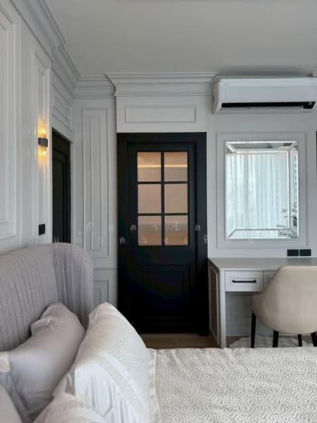 Siri Residence, Bangkok, 21 Soi Sukhumvit 24, Khong Tan, Khlong Toei, Bangkok, 2 Bedrooms, 98 sqm, Condo For Sale, by ลัดดาวัลย์ แก้วดวงเทียน, 500517555 - Master Bedroom - DDproperty.com