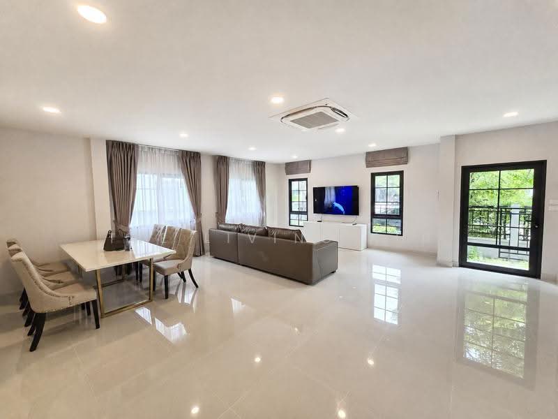 เซนโทร เพชรเกษม-บางบอน, กรุงเทพ, หนองแขม, กรุงเทพ, 230 ตร.ม., บ้านเดี่ยว ขาย, โดย THE LIVING HUB, 500517557 - DDproperty.com