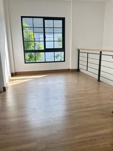 Centro Petchkasem-Bangbon, Bangkok, Nong Kham, Nong Khaem, Bangkok, 4 Bedrooms, 230 sqm, Single Detached House For Sale, by THE LIVING HUB, 500517557 - DDproperty.com
