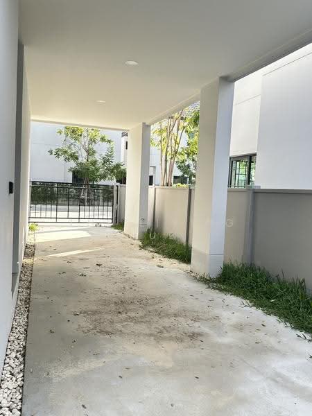 เซนโทร เพชรเกษม-บางบอน, กรุงเทพ, หนองแขม, กรุงเทพ, 230 ตร.ม., บ้านเดี่ยว ขาย, โดย THE LIVING HUB, 500517557 - DDproperty.com