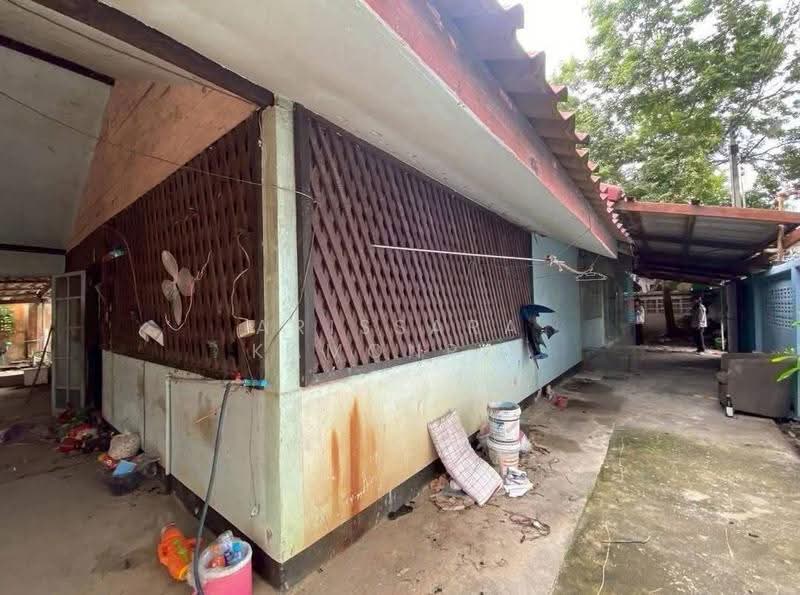 ขายที่ดินพร้อมบ้าน หนองเกตุใหญ่ – หนองปลาไหล บางละมุง, ชลบุรี, หนองปลาไหล, บางละมุง, ชลบุรี, 424 ตร.ม., บ้านเดี่ยว ขาย, โดย Arissara Kamonrit, 500517571 - DDproperty.com