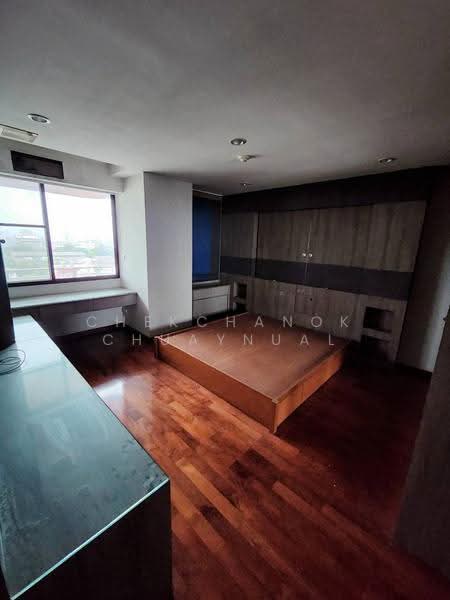 Riverine Place, Nonthaburi, 167 Phibun Songkhram Rd, Suan Yai, Muang Nonthaburi, Nonthaburi, 2 Bedrooms, 141 sqm, Condo For Sale, by Chekchanok Chuaynual, 500517576 - DDproperty.com