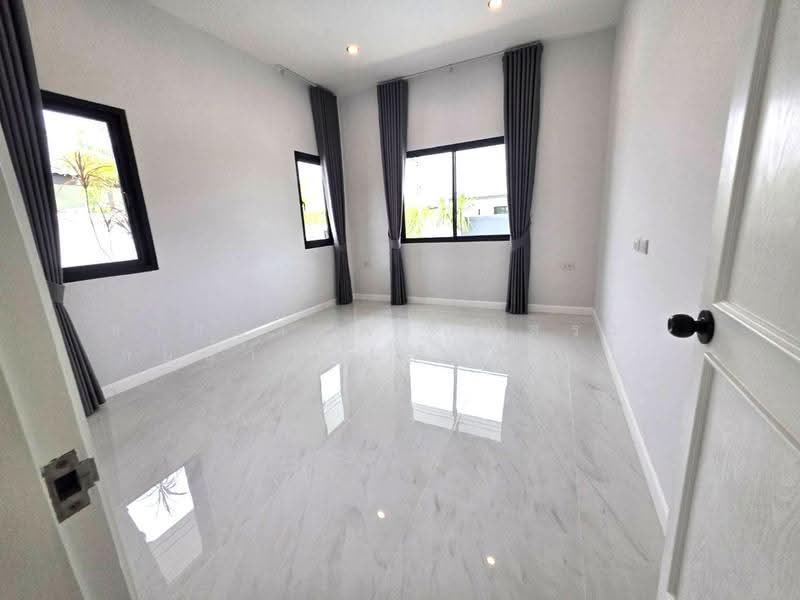 Nibbana Shade, Chon Buri (Pattaya), No. 95/274 Village No. 13, Phatthanakan Road, Nong Pru, Bang Lamung (Pattaya), Chon Buri (Pattaya), 3 Bedrooms, 191 sqm, Single Detached House For Sale, by คุณรินดา, 500517578 - DDproperty.com
