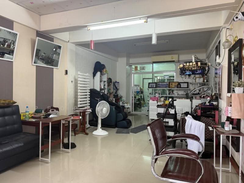 หมู่บ้านบ่อสร้างแกรนด์วิลล์ (Borsang Grandville) สันกำแพง เชียงใหม่, Chiang Mai, San Ton Pao, San Kamphaeng, Chiang Mai, , 150 sqm, Shophouse For Sale, by The Best Property บอย, 500517584 - DDproperty.com