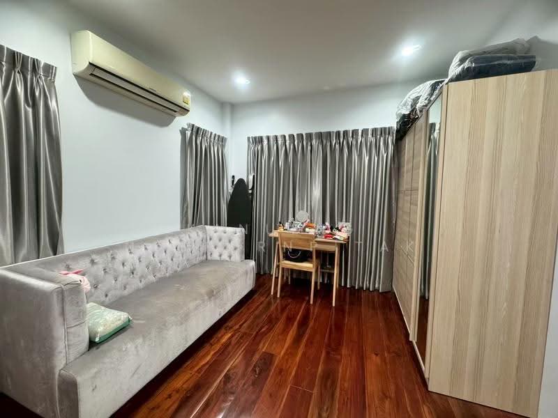 Centro Vibhavadi, Bangkok, Chang Akat Uthit Road, Sanam Bin, Don Mueang, Bangkok, 4 Bedrooms, 200 sqm, Single Detached House For Sale, by Kanueng Noppornpitak, 500517600 - DDproperty.com