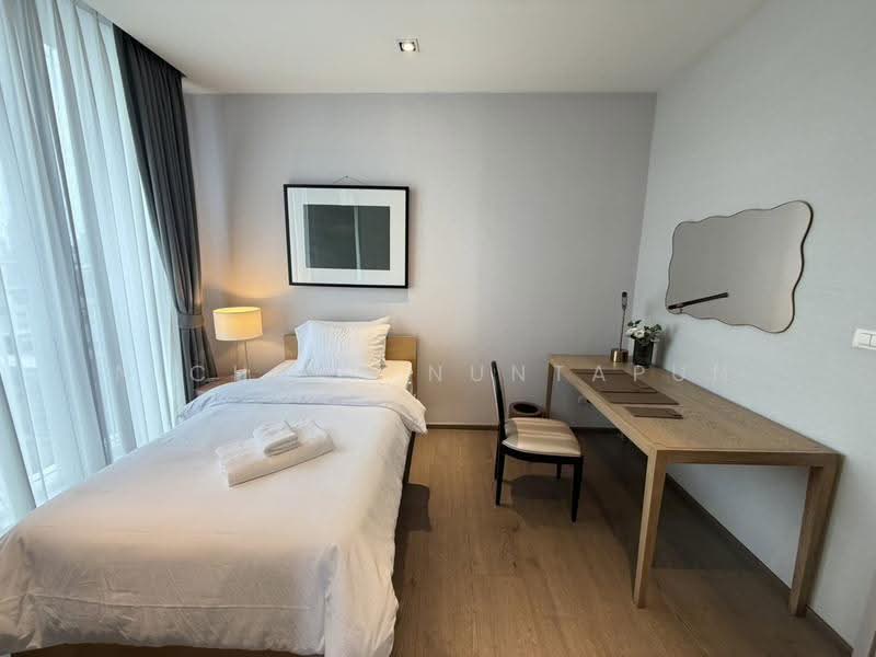 Park Origin Phrom Phong (Park 24), Bangkok, 68 Soi Sukhumvit 24, Khong Tan, Khlong Toei, Bangkok, 2 Bedrooms, 55 sqm, Condo For Sale, by Nichapa Nuntapun, 500517602 - DDproperty.com