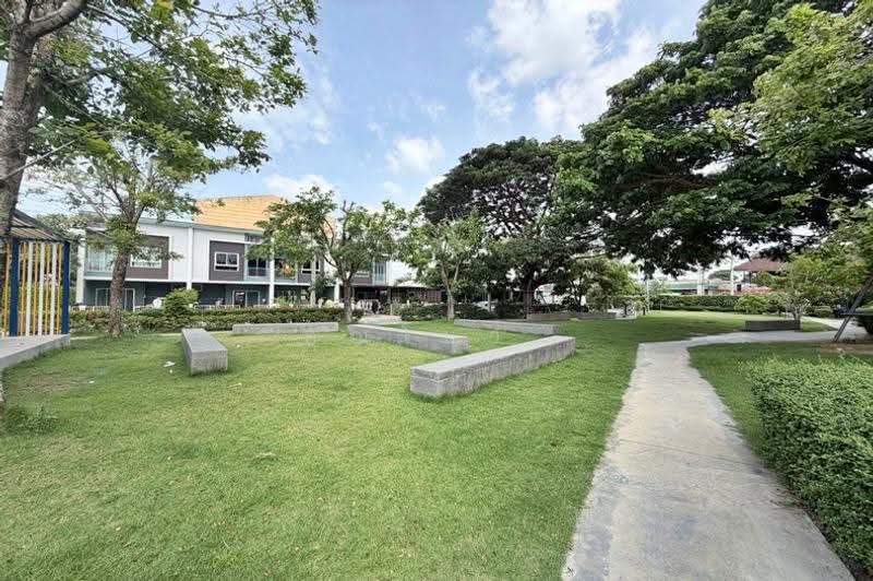 ลุมพินี ทาวน์วิลล์ พหลโยธิน - สะพานใหม่, Bangkok, ถนนพหลโยธิน, Khlong Tanon, Sai Mai, Bangkok, 4 Bedrooms, 115 sqm, Townhouse For Sale, by คุณโบว์, 500517618 - DDproperty.com