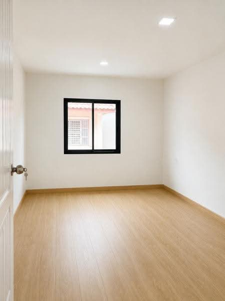 Baan Prapin 4, Bangkok, Nong Kham, Nong Khaem, Bangkok, 3 Bedrooms, 36 sqm, Single Detached House For Sale, by Thanyathita Nalinratphokin, 500517649 - DDproperty.com