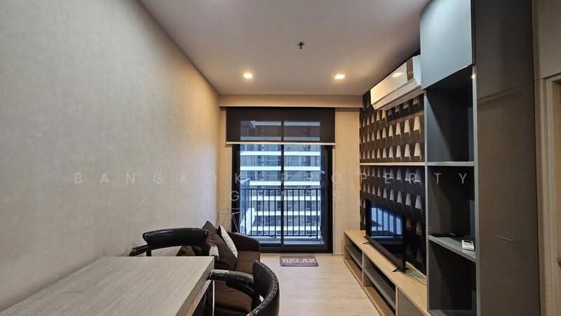 M Thonglor 10, Bangkok, 9 Soi Ekkamai 12, Ekkamai Road, Khlong Tan Nua, Watthana, Bangkok, 1 Bedroom, 36 sqm, Condo For Rent, by BANGKOK PROPERTY AGENTS, 500517679 - DDproperty.com