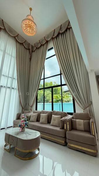 2-story Pool Villa for Rent in Soi On Nut 46, near the Yellow Line BTS Sri Nut Station (SPSAD4146), Bangkok, On Nut, Suan Luang, Bangkok, 5 Bedrooms, 330 sqm, Single Detached House For Rent, by Agent Pla, 500517713 - DDproperty.com