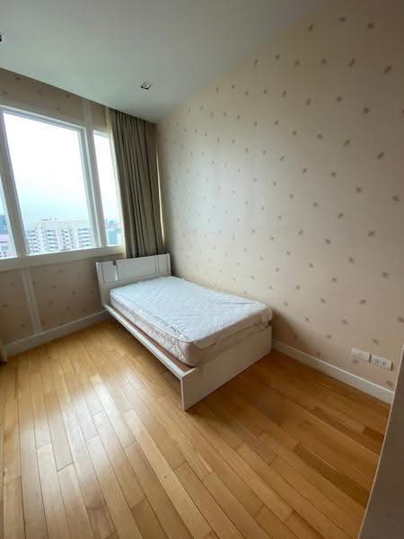 Millennium Residence, Bangkok, Sukhumvit Road, Khlong Toei, Bangkok, 3 Bedrooms, 143 sqm, Condo For Rent, by Simon Decalf, 500517723 - DDproperty.com