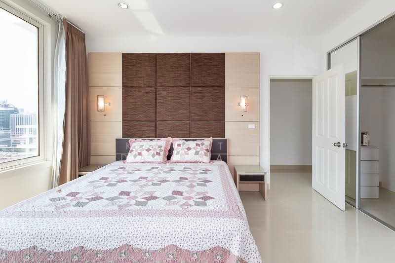 Siri Residence, Bangkok, 21 Soi Sukhumvit 24, Khong Tan, Khlong Toei, Bangkok, 2 Bedrooms, 104 sqm, Condo For Rent, by Kanrutai Dawruang, 500517728 - DDproperty.com