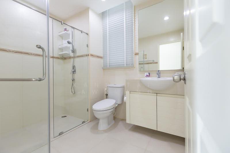 Siri Residence, Bangkok, 21 Soi Sukhumvit 24, Khong Tan, Khlong Toei, Bangkok, 2 Bedrooms, 104 sqm, Condo For Rent, by Kanrutai Dawruang, 500517728 - DDproperty.com