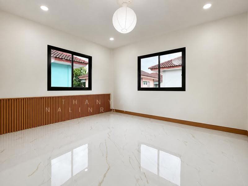 Baan Prapin 4, Bangkok, Nong Kham, Nong Khaem, Bangkok, 4 Bedrooms, 62 sqm, Single Detached House For Sale, by Thanyathita Nalinratphokin, 500517734 - DDproperty.com