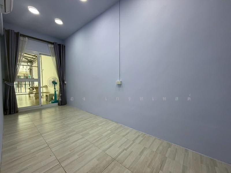 หมู่บ้าน กานต์มณี เลควิว, Nonthaburi, บางกรวย-ไทรน้อย, Bang Bua Thong, Nonthaburi, 3 Bedrooms, 115 sqm, Townhouse For Sale, by คุณน้อง เกรทเทสต์, 500517750 - DDproperty.com