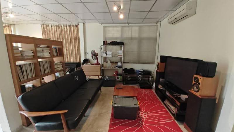 บ้านเดี่ยว ย่านลาดพร้าว โชคชัย 4, Bangkok, Lat Phrao, Bangkok, 3 Bedrooms, 200 sqm, Single Detached House For Sale, by NR AGENT, 500517760 - DDproperty.com