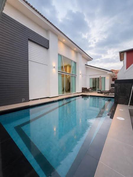 Soi Kor Pai, South Pattaya – Thepprasit, Chon Buri (Pattaya), Soi Kor Pai, Nong Pru, Bang Lamung (Pattaya), Chon Buri (Pattaya), 6 Bedrooms, 280 sqm, Townhouse For Rent, by Praveen Peter, 500517765 - DDproperty.com