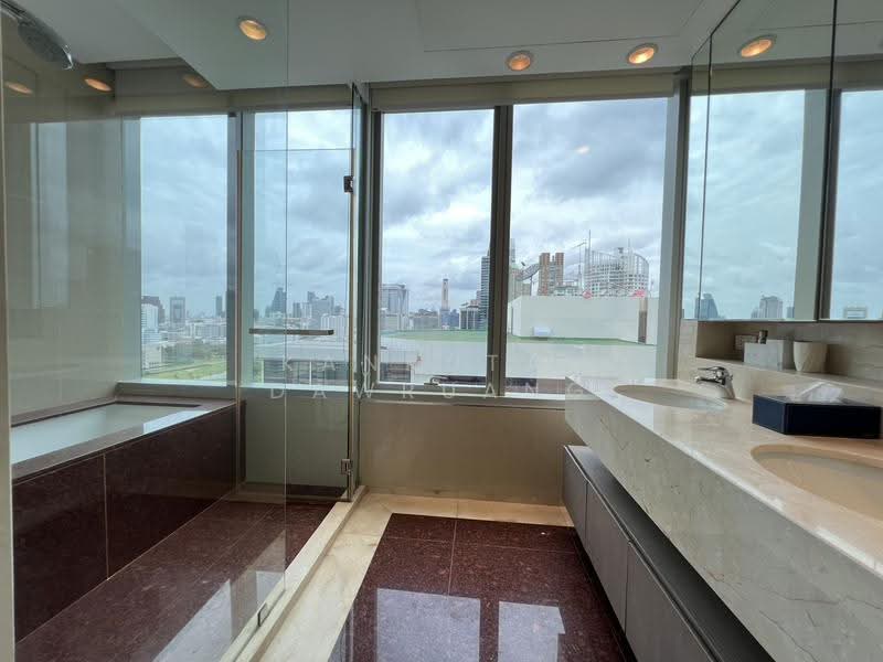 185 Rajadamri, Bangkok, 185 Rajadamri Road, Lumphini, Pathum Wan, Bangkok, 3 Bedrooms, 223 sqm, Condo For Rent, by Kanrutai Dawruang, 500517789 - DDproperty.com