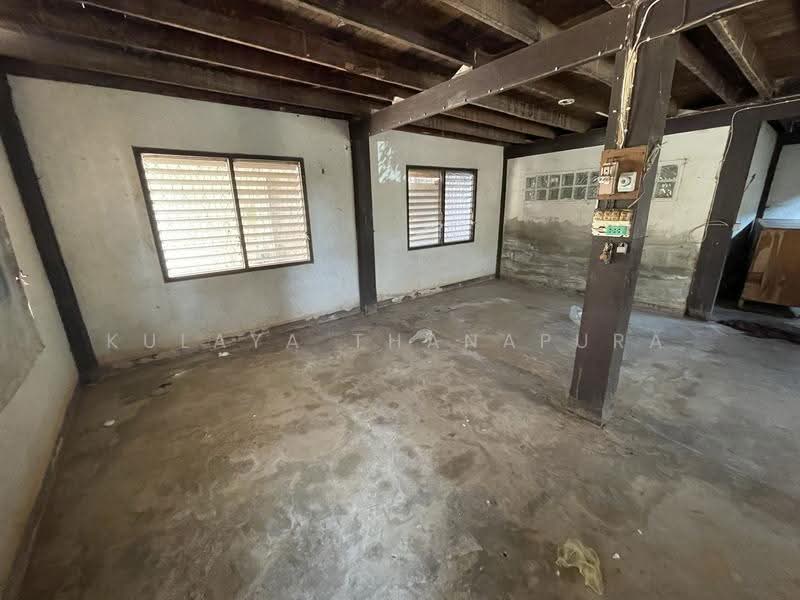 Classic 2-Story House, Soi Nongbua, Mak Khaeng, Udon Thani City, Udon Thani, Mak Khaeng, Muang Udon Thani, Udon Thani, 2 Bedrooms, 130 sqm, Single Detached House For Sale, by Kulaya Thanapura, 500517804 - DDproperty.com