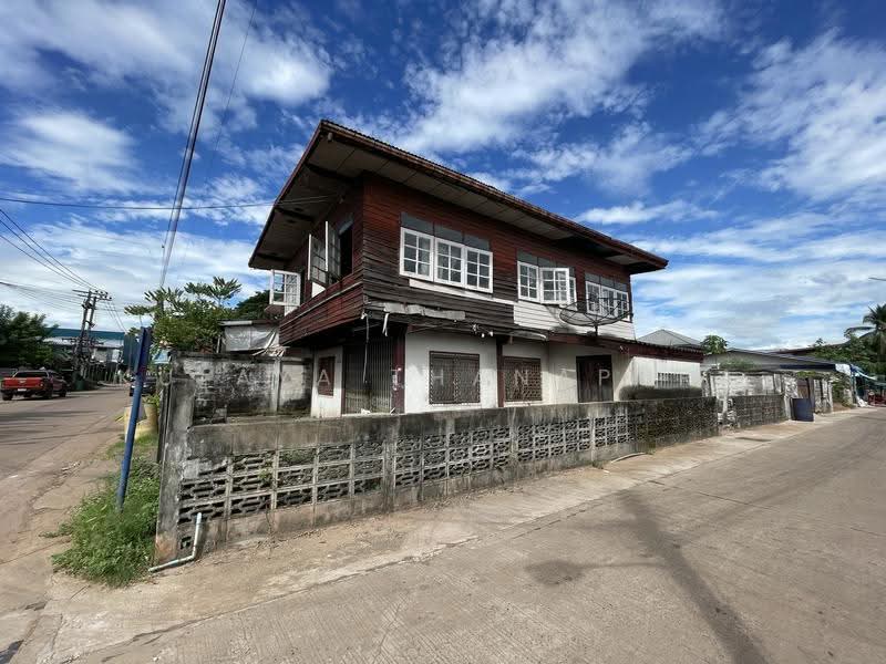 Classic 2-Story House, Soi Nongbua, Mak Khaeng, Udon Thani City, Udon Thani, Mak Khaeng, Muang Udon Thani, Udon Thani, 2 Bedrooms, 130 sqm, Single Detached House For Sale, by Kulaya Thanapura, 500517804 - DDproperty.com