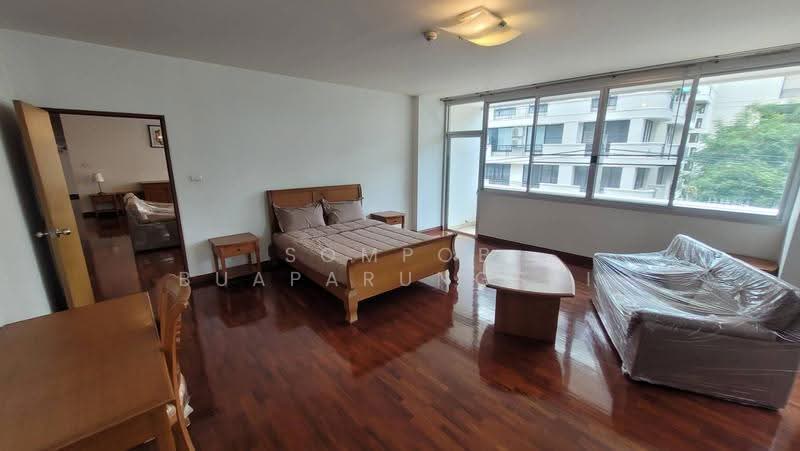 Aramvej Apartment, Bangkok, 181 Soi Sukhumvit 49/11, Khlong Tan Nua, Watthana, Bangkok, 3 Bedrooms, 300 sqm, Apartment For Rent, by Sompob Buaparungsri, 500517806 - DDproperty.com