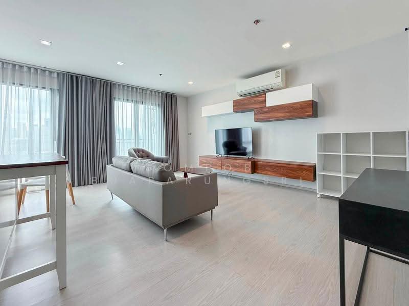 Rhythm Sukhumvit 36-38, Bangkok, 55 Soi Sukhumvit 36, Sukhumvit Road, Phra Kanong, Khlong Toei, Bangkok, 2 Bedrooms, 88 sqm, Condo For Rent, by Sompob Buaparungsri, 500517810 - DDproperty.com