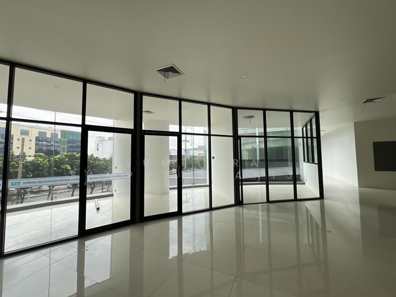 Space for rent Ratchadaphisek, Bangkok, Din Daeng, Bangkok, , 100 sqm, Retail Space For Rent, by Sumitara Sampattavanija, 500517812 - DDproperty.com