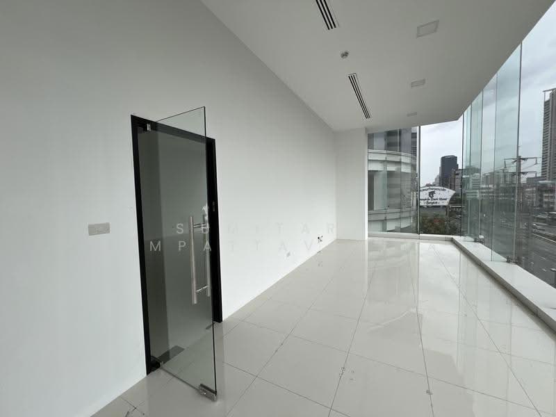 Space for rent Ratchadaphisek, Bangkok, Din Daeng, Bangkok, , 100 sqm, Retail Space For Rent, by Sumitara Sampattavanija, 500517812 - DDproperty.com