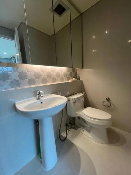 AGUSTON Sukhumvit 22, Bangkok, 140 Sukhumvit Road, Khlong Toei, Bangkok, 1 Bedroom, 64 sqm, Condo For Rent, by Sompob Buaparungsri, 500517831 - DDproperty.com
