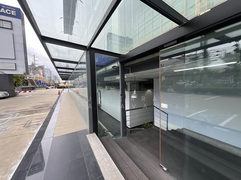 Space for rent Ratchadaphisek, Bangkok, Din Daeng, Bangkok, , 100 sqm, Retail Space For Rent, by Sumitara Sampattavanija, 500517834 - DDproperty.com