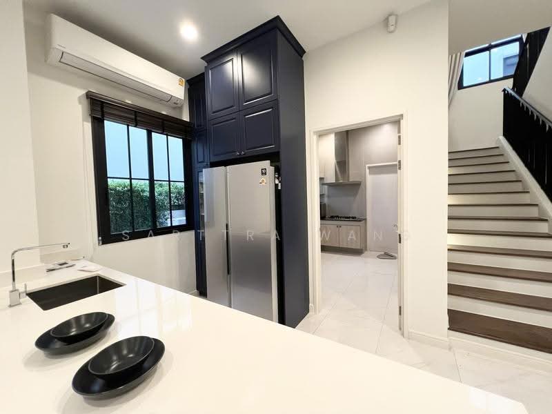 Narasiri Phahol-Watcharapol, Bangkok, Tha Rang, Bang Khen, Bangkok, 4 Bedrooms, 421 sqm, Single Detached House For Rent, by Sarttra Wang, 500517852 - DDproperty.com