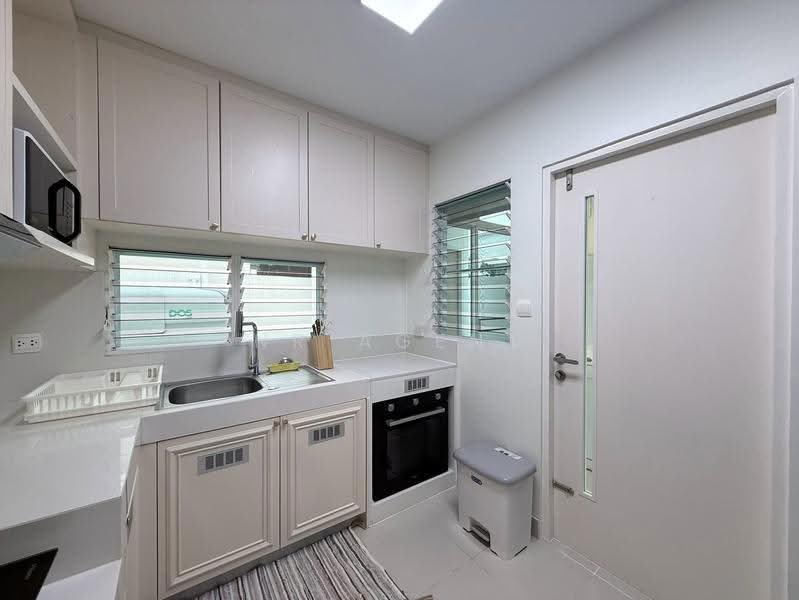 Villaggio 2 Srinakarin-Bangna, samut-prakan, Buanakarin Road, Bang Kaeo, Bang Plee, Samut Prakan, 4 Bedrooms, 200 sqm, Single Detached House For Rent, by NR AGENT, 500517861 - DDproperty.com