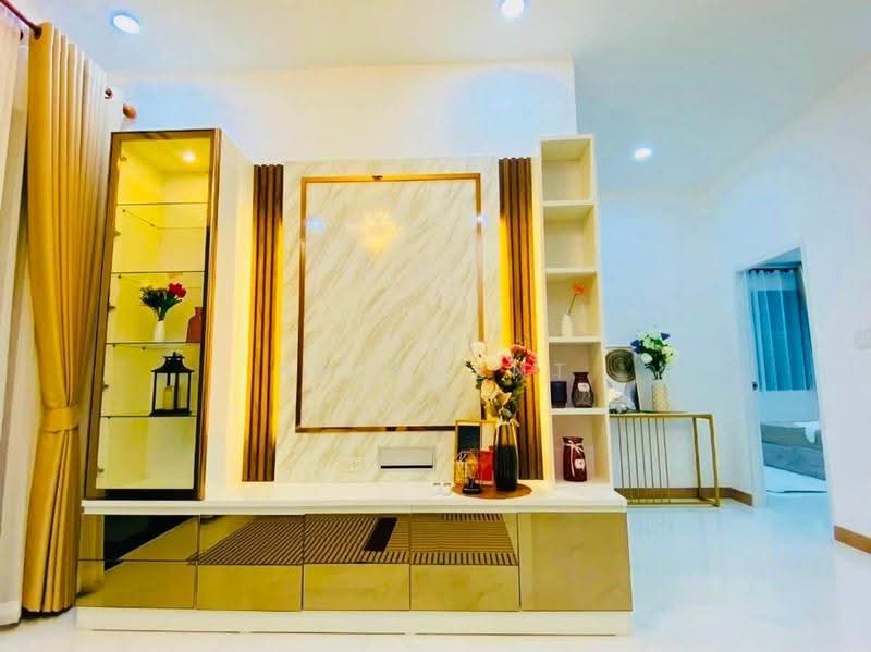 Single-story house Thung Setthi Intersection 18, Bangkok, Dok Mai, Prawet, Bangkok, 3 Bedrooms, 200 sqm, Single Detached House For Rent, by NR AGENT, 500517868 - DDproperty.com