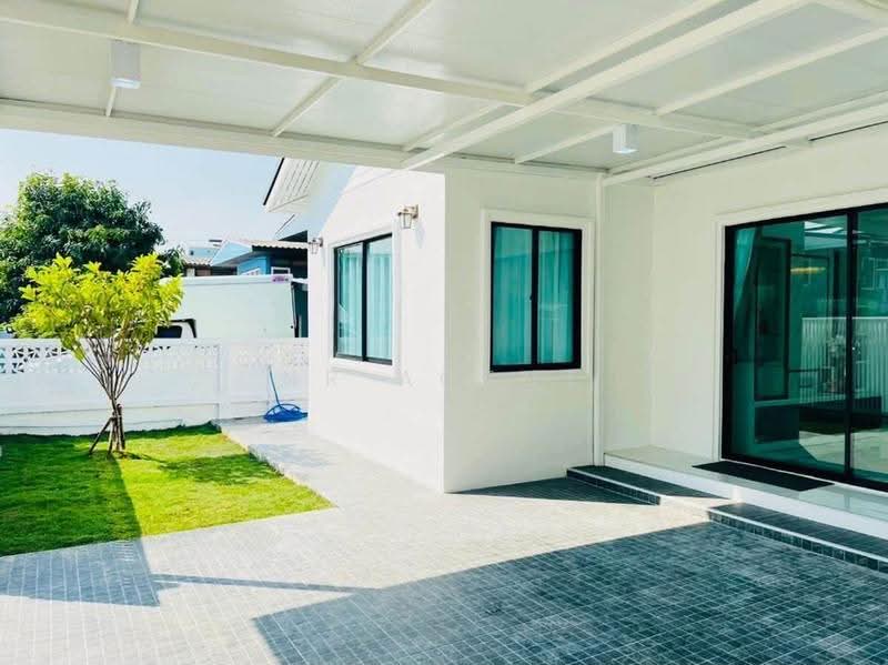 Single-story house Thung Setthi Intersection 18, Bangkok, Dok Mai, Prawet, Bangkok, 3 Bedrooms, 200 sqm, Single Detached House For Rent, by NR AGENT, 500517868 - DDproperty.com