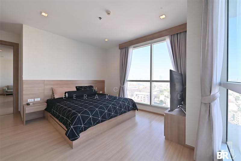 Rhythm Ratchada-Huaikwang, Bangkok, 218 Ratchadaphisek Road, Huai Khwang, Bangkok, 2 Bedrooms, 65 sqm, Condo For Rent, by Nicha Peerakittikul, 500517880 - DDproperty.com
