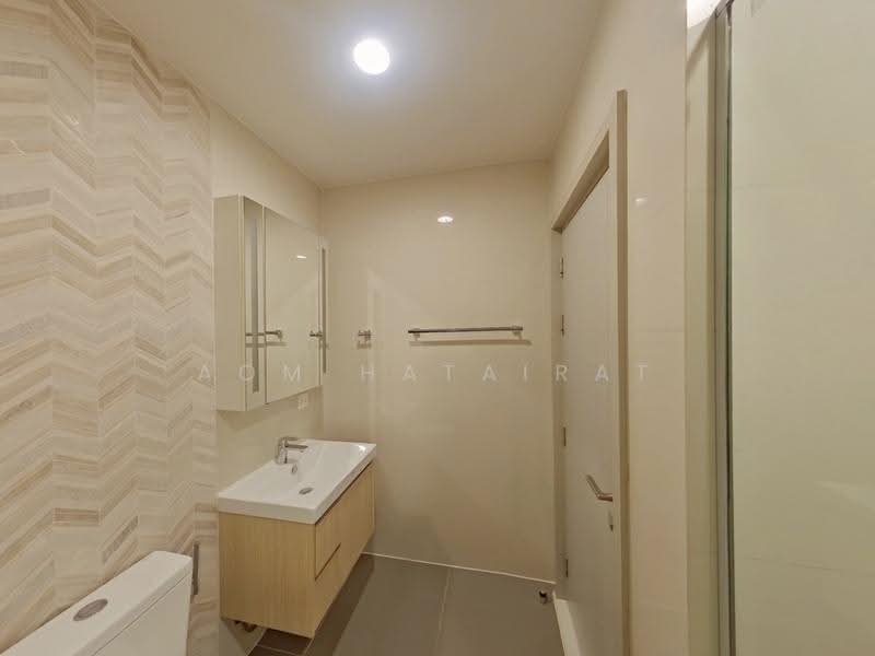 Oka Haus Sukhumvit 36, Bangkok, 3399 Rama 4 Road, Khong Tan, Khlong Toei, Bangkok, 2 Bedrooms, 51 sqm, Condo For Rent, by Aom Hatairat, 500517883 - DDproperty.com