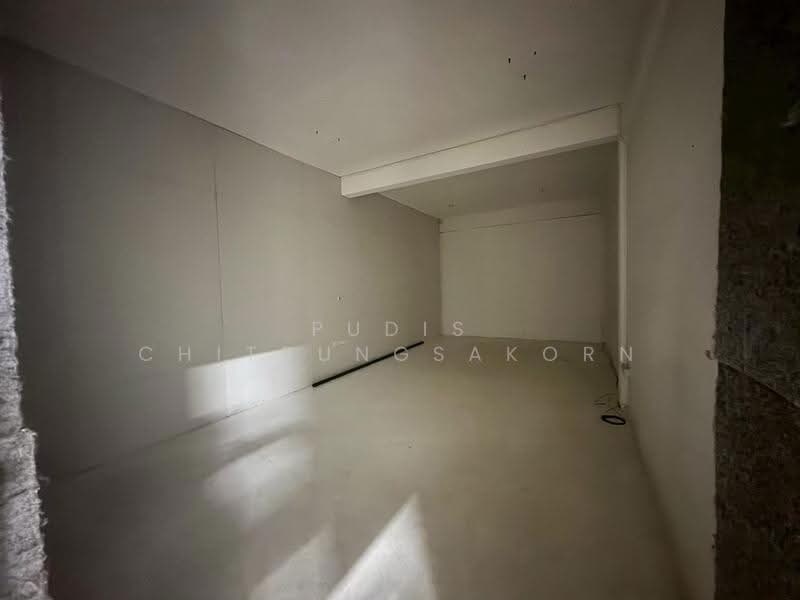 4-Storey Commercial Building (2 Connected Units) for Rent – Phahon Yothin, Ha Yaek Lat Phrao, Bangkok, Jom Phon, Chatuchak, Bangkok, , 400 sqm, Shophouse For Rent, by Pudis Chitrungsakorn, 500517930 - DDproperty.com