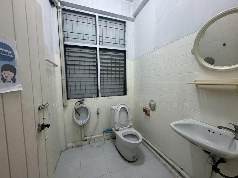 4-Storey Commercial Building (2 Connected Units) for Rent – Phahon Yothin, Ha Yaek Lat Phrao, Bangkok, Jom Phon, Chatuchak, Bangkok, , 400 sqm, Shophouse For Rent, by Pudis Chitrungsakorn, 500517930 - DDproperty.com