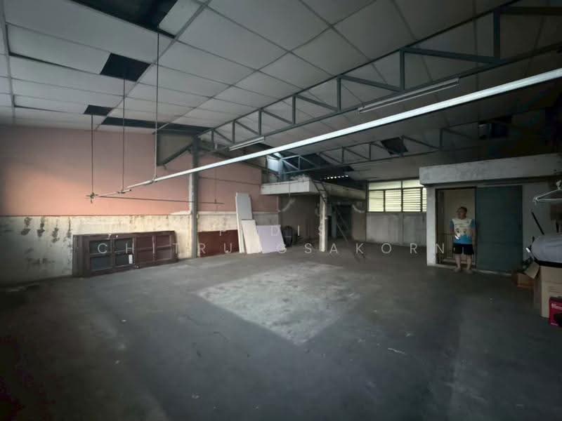 4-Storey Commercial Building (2 Connected Units) for Rent – Phahon Yothin, Ha Yaek Lat Phrao, Bangkok, Jom Phon, Chatuchak, Bangkok, , 400 sqm, Shophouse For Rent, by Pudis Chitrungsakorn, 500517930 - DDproperty.com
