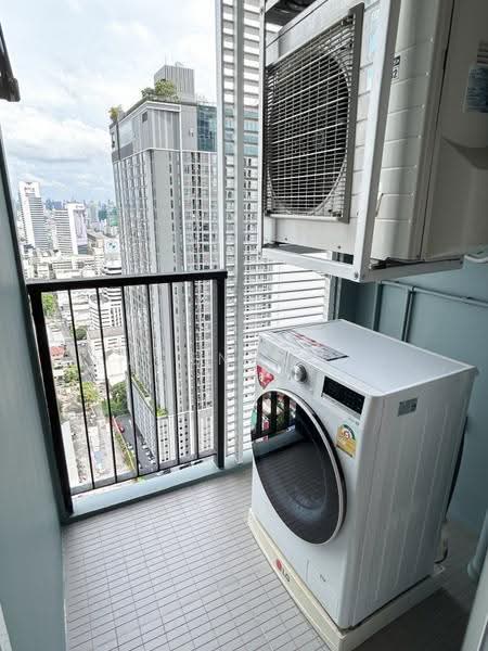 The Saint Residences Ladprao, Bangkok, 588 Vibhavadi-Rangsit Road, Jom Phon, Chatuchak, Bangkok, 1 Bedroom, 31 sqm, Condo For Rent, by Agentbkk, 500517931 - DDproperty.com